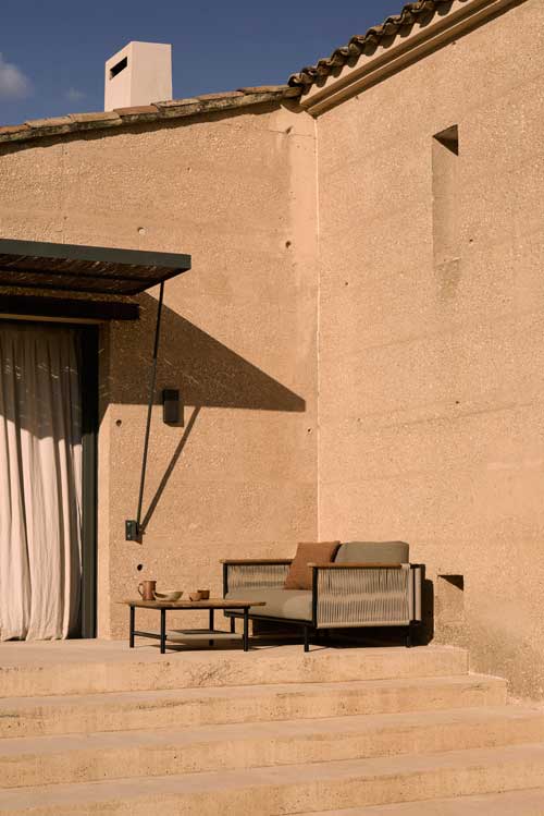 Sohva Corbey Outdoor 2:n istuttava