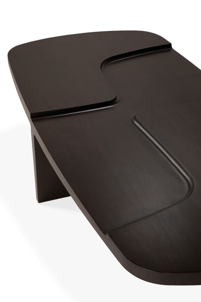 Sohvapöytä Brutalist 143 x 75 cm, mahonki