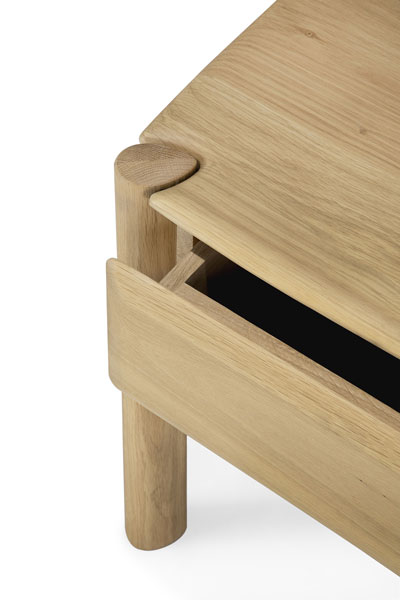 Yöpöytä PI 60 x 38 cm, tammi