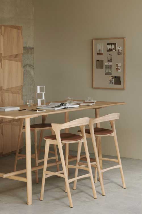 Baarituoli, tammi, nahka Cognac