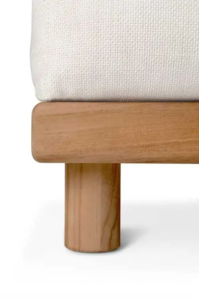 10411_10412_10413_10414_10415_10416_10417_Monocle_outdoor_modular_sofa_teak_White_fabric_det03_cut_web.webp