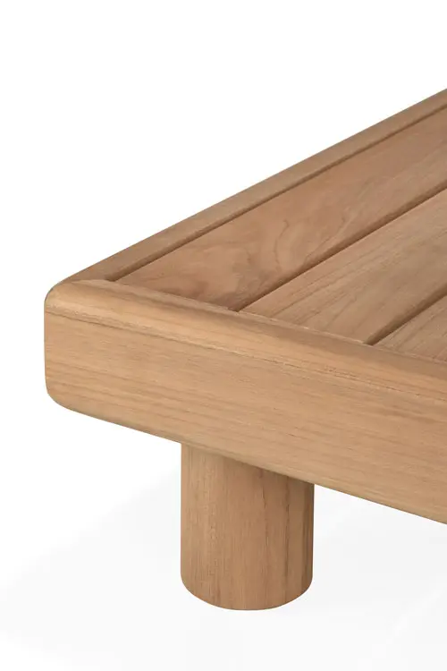 10409_Monocle_outdoor_coffee_table_teak_square_det02_cut_web.webp
