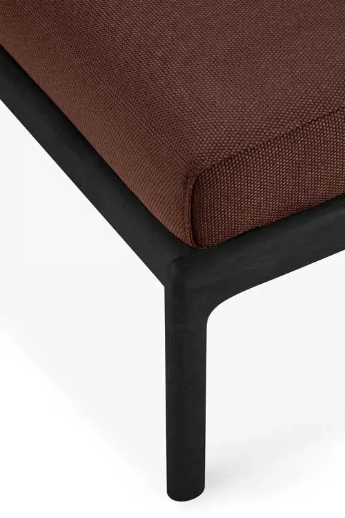 10444_Jack_outdoor_footstool_varnished_teak_Black_Burgundy_fabric_det01_cut_web.webp