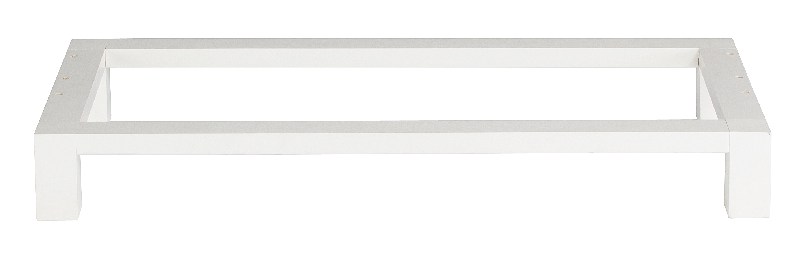 Ison vitriinin jalka