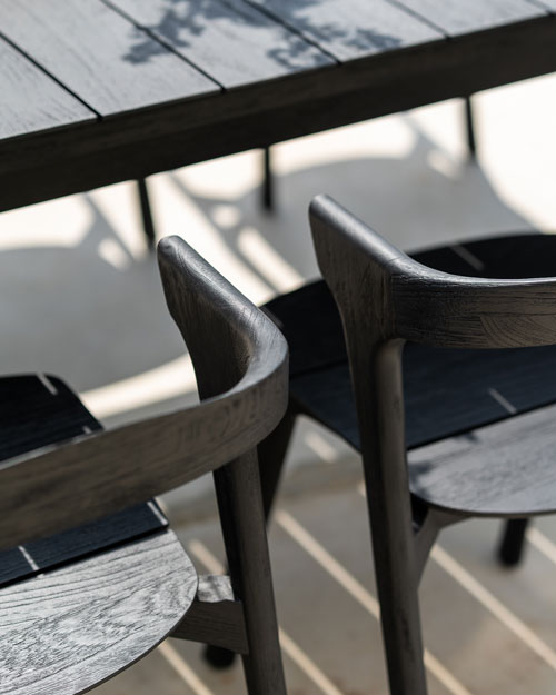 Tuoli Bok Outdoor, tiikki, musta