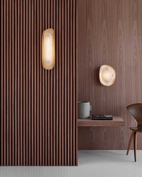 Seinävalaisin Samos Tall Sculpted Sconce